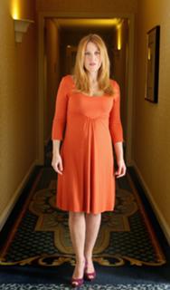 Gillian Anderson feet photo thumbnail