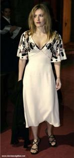 Gillian Anderson feet photo thumbnail