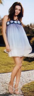 Mila Kunis feet photo thumbnail