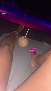 Ashanti feet photo thumbnail