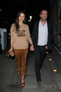 Jordana Brewster feet photo thumbnail