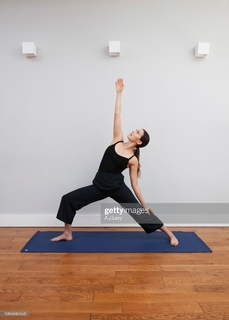 Adriene Mishler feet photo thumbnail