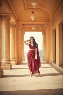 Shraddha Kapoor feet photo thumbnail