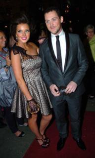 Helen Flanagan feet photo thumbnail