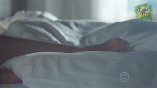 Juliana Paes feet photo thumbnail