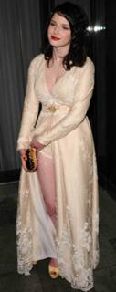 Helen Flanagan feet photo thumbnail