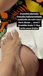 Karin Klemp feet photo thumbnail