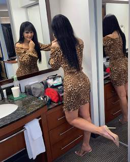 Maribel Guardia feet photo thumbnail