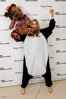 Cara Delevingne feet photo thumbnail