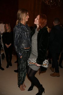 Cara Delevingne feet photo thumbnail