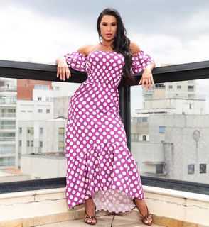 Gracyanne Barbosa feet photo thumbnail