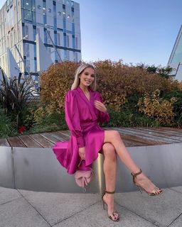 Helen Flanagan feet photo thumbnail