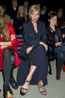 Uma Thurman feet photo thumbnail