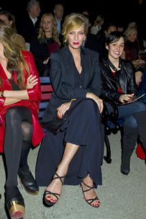 Uma Thurman feet photo thumbnail