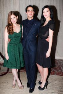 Kate Mara feet photo thumbnail