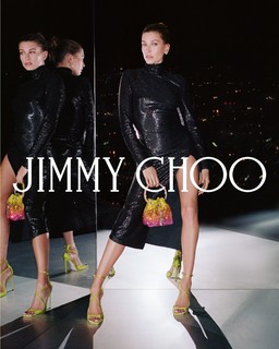 Hailey Bieber feet photo thumbnail