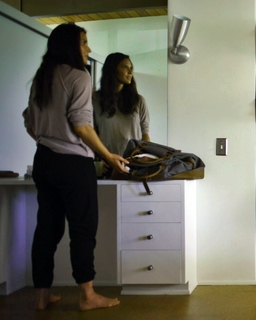 Olivia Munn feet photo thumbnail