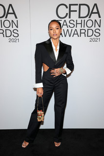 Karrueche Tran feet photo thumbnail