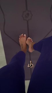 Angela Simmons feet photo thumbnail