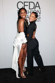 Karrueche Tran feet photo thumbnail