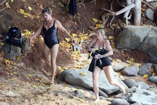 Kesha feet photo thumbnail