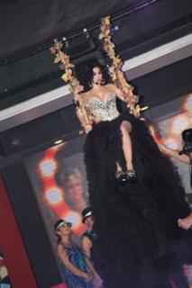 Haifa Wehbe feet photo thumbnail