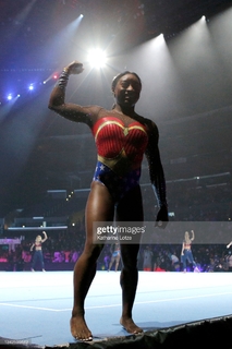 Simone Biles feet photo thumbnail