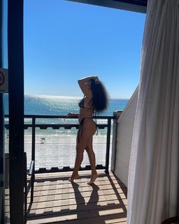 Angela Simmons feet photo thumbnail