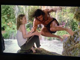 Leslie Mann feet photo thumbnail
