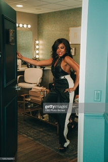 Taraji P. Henson feet photo thumbnail
