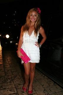 Brenda Asnicar feet photo 3