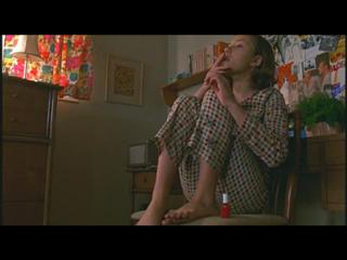 Scarlett Johansson feet photo thumbnail