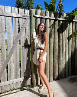 Zaira Nara feet photo thumbnail