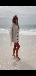 Kelly Bensimon feet photo thumbnail