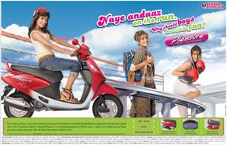 Priyanka Chopra Jonas feet photo thumbnail