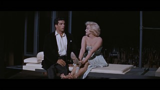 Marilyn Monroe feet photo thumbnail