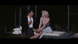 Marilyn Monroe feet photo thumbnail