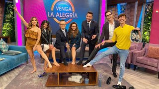 Cynthia Rodríguez feet photo thumbnail