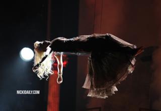 Nicki Minaj feet photo thumbnail