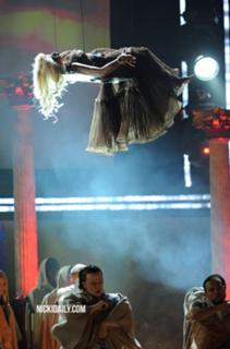 Nicki Minaj feet photo thumbnail