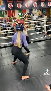 Katie Sigmond feet photo thumbnail