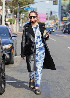 Ashley Benson feet photo thumbnail