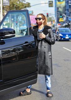 Ashley Benson feet photo thumbnail