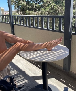 Vera Brezhneva feet photo thumbnail
