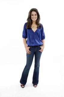 Lea Michele feet photo thumbnail