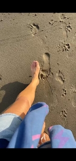 Lisa Snowdon feet photo thumbnail