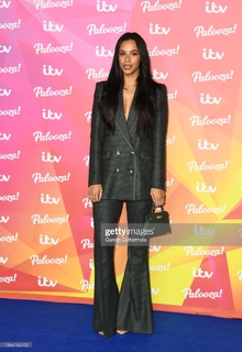 Rochelle Humes feet photo thumbnail