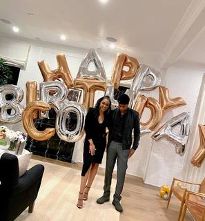 Tia Mowry feet photo thumbnail