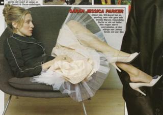 Sarah Jessica Parker feet photo thumbnail
