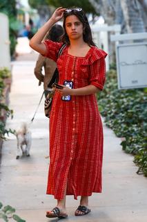 Camila Cabello feet photo thumbnail